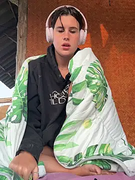 fairy bell online show from 02.18.26