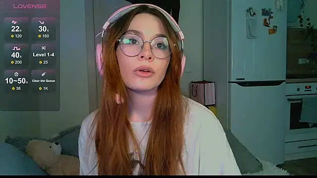 Snapshot of GhostLane chatting on 02.15.26 GhostLane online show from 02.15.26