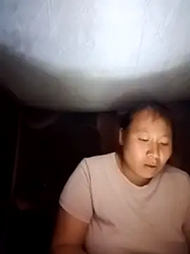 Snapshot of plump-bums chatting on 02.23.26 plump-bums online show from 02.23.26