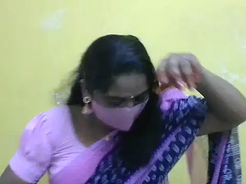 anu-reddyy online show from 03.28.26