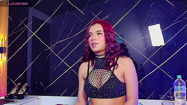  Junne  online show from 02.21.26