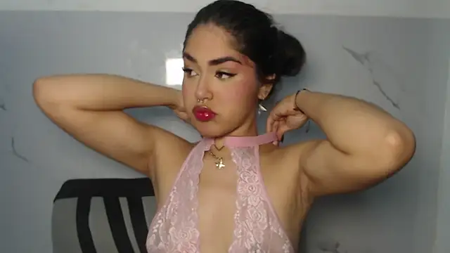 Snapshot of melodyphillips_2_ chatting on 05.20.26 melodyphillips 2 online show from 05.20.26