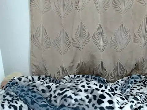 BootyCaramelxx online show from 02.14.26