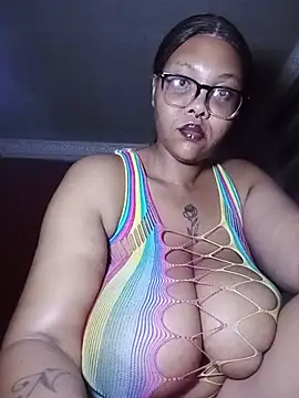 ShantelBootyBoobs online show from 06.24.26