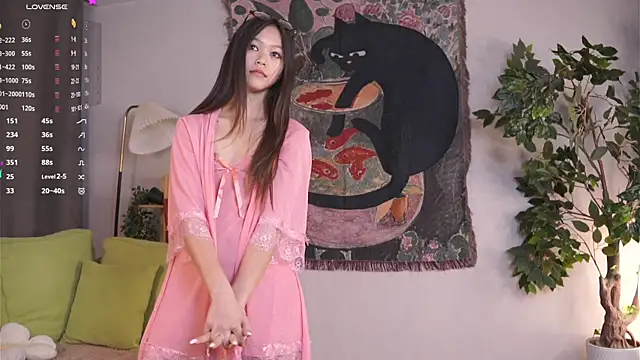 JanelBitther online show from 04.16.26