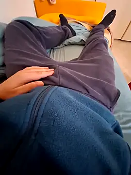 Snapshot of cetriolino chatting on 03.15.26 cetriolino online show from 03.15.26