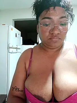 honey-suckle online show from 02.15.26