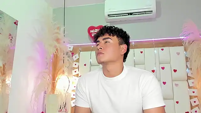 Snapshot of Bastixvontade chatting on 02.19.26 Bastixvontade online show from 02.19.26