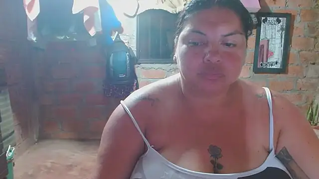 Snapshot of Juli_Powl chatting on 03.03.26 Juli Powl online show from 03.03.26