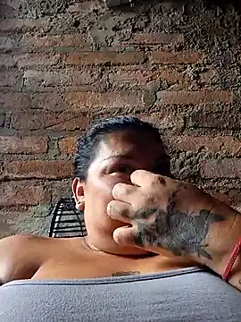 Snapshot of Juli_Powl chatting on 03.19.26 Juli Powl online show from 03.19.26