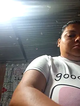 Snapshot of Juli_Powl chatting on 04.15.26 Juli Powl online show from 04.15.26