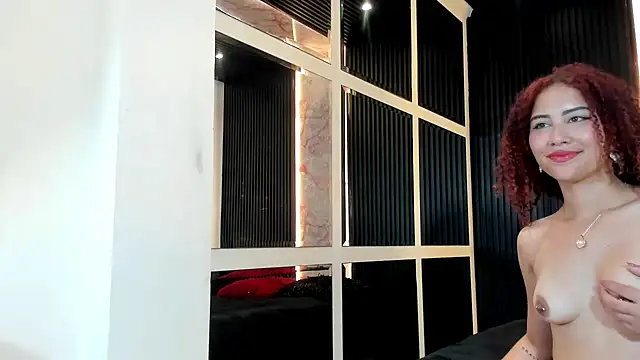 Snapshot of LuciaBeltrann chatting on 04.23.26 LuciaBeltrann online show from 04.23.26