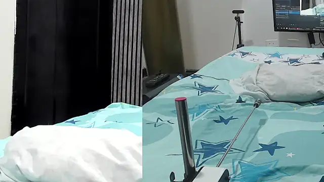 Snapshot of isabella_castro2 chatting on 03.28.26 isabella castro2 online show from 03.28.26