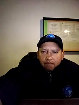 Snapshot of Hachi28 chatting on 02.27.26 Hachi28 online show from 02.27.26