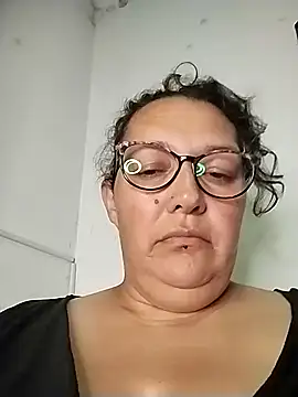 Snapshot of _Saraqueen chatting on 03.07.26 Saraqueen online show from 03.07.26