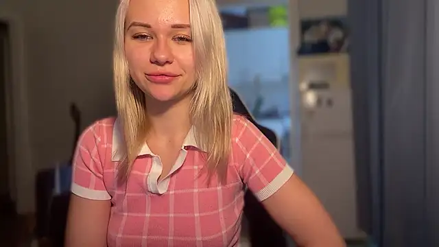 Leylia Lily online show from 04.16.26