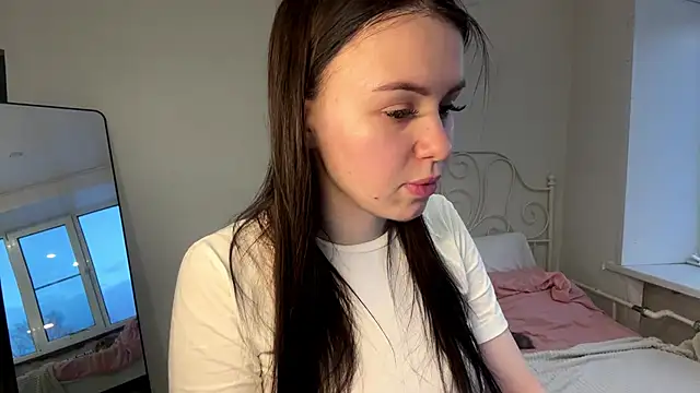 Snapshot of Salamandravantelo chatting on 03.07.26 Salamandravantelo online show from 03.07.26