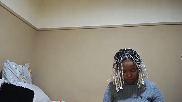 KinkyPxx online show from 04.18.26