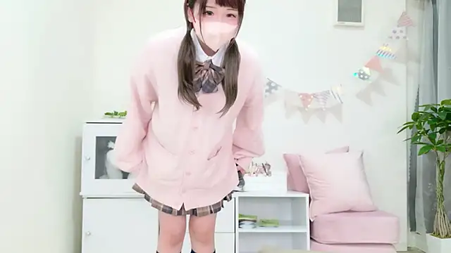 Snapshot of sumire_3 chatting on 02.25.26 sumire 3 online show from 02.25.26