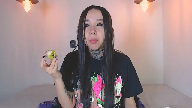 alien eyes09 online show from 03.30.26