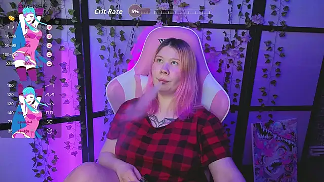 Snapshot of kitsune_little chatting on 02.22.26 kitsune little online show from 02.22.26