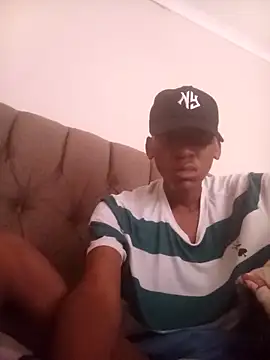 Leroyhotess online show from 02.13.26