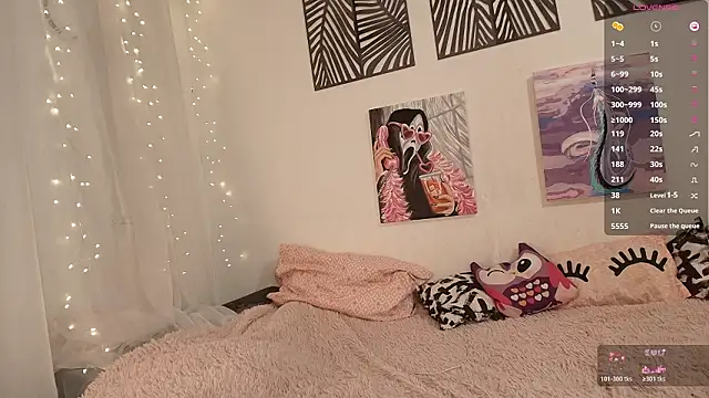 Snapshot of Kaelyndra chatting on 02.27.26 Kaelyndra online show from 02.27.26