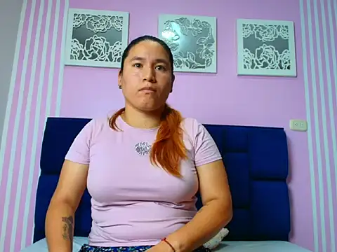 MAGGYE MAX online show from 02.25.26