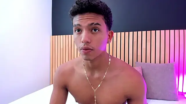 jhoystrong  online show from 02.28.26