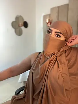 Snapshot of rashaaa_ chatting on 02.25.26 rashaaa online show from 02.25.26