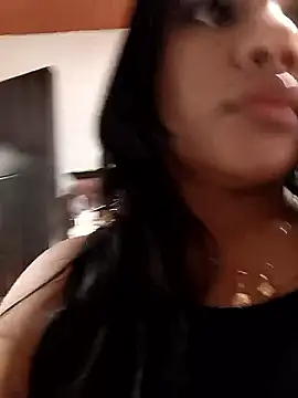 Snapshot of ValeriaVilla2 chatting on 02.15.26 ValeriaVilla2 online show from 02.15.26