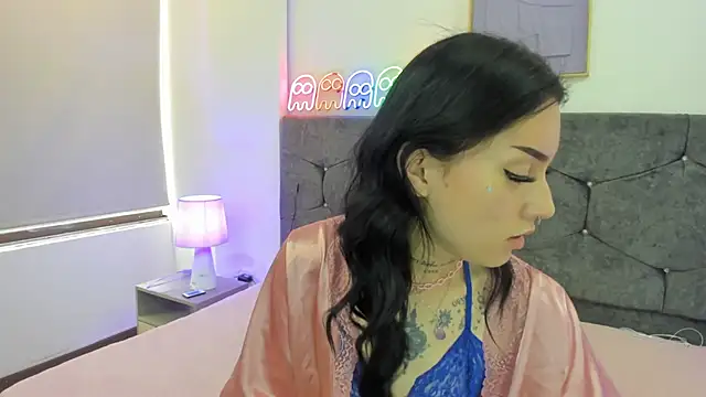 Megan Morphy online show from 03.25.26