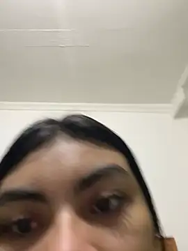 eimmy  skinny online show from 04.16.26