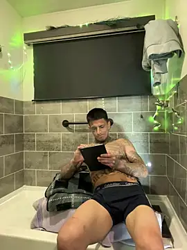 Snapshot of freaknine69 chatting on 02.22.26 freaknine69 online show from 02.22.26