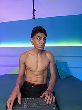 abrilandjulian online show from 03.02.26