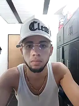 Snapshot of Jhon_malo chatting on 06.20.26 Jhon malo online show from 06.20.26
