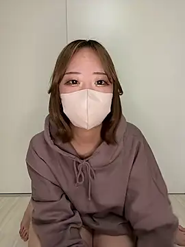 YUNA-66 online show from 02.17.26