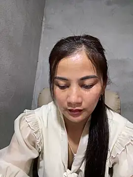 Snapshot of Tina-hotsx chatting on 02.25.26 Tina-hotsx online show from 02.25.26