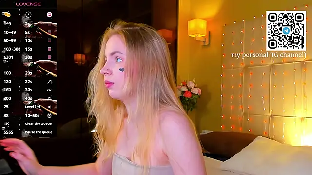 Linda  Bloom online show from 04.16.26