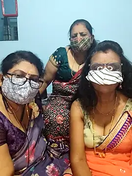 Kannadasexywifes online show from 04.24.26