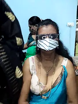 Kannadasexywifes online show from 04.25.26