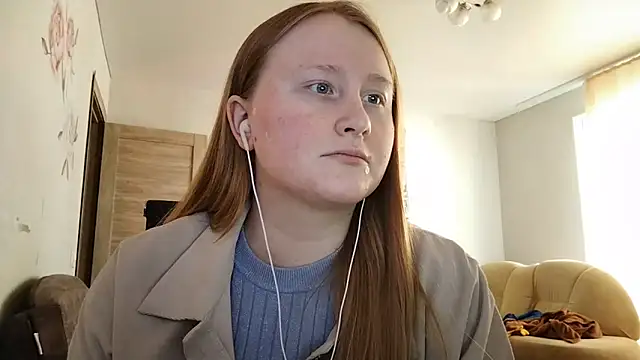 AnikaLipps online show from 04.13.26