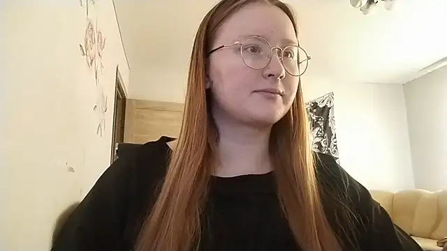 AnikaLipps online show from 04.30.26