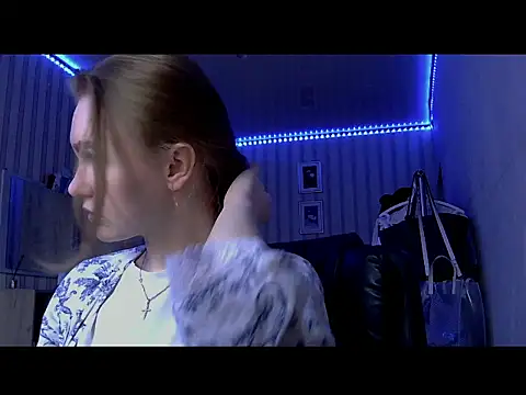 melissashineee online show from 02.18.26