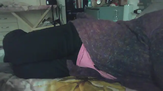 Snapshot of luanahot1 chatting on 02.24.26 luanahot1 online show from 02.24.26