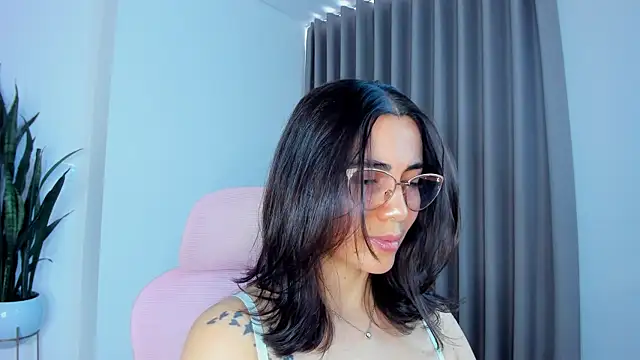 sara ospina22 online show from 04.30.26