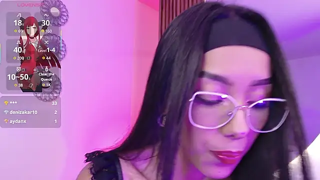 Snapshot of LunaVelour13 chatting on 02.15.26 LunaVelour13 online show from 02.15.26