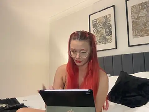 FoxyValentine online show from 04.07.26