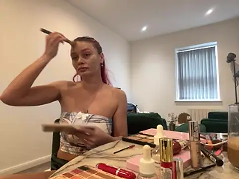 FoxyValentine online show from 04.10.26