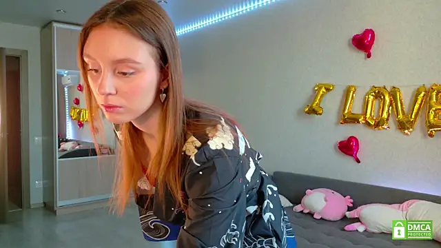 Snapshot of KateNickson chatting on 02.19.26 KateNickson online show from 02.19.26